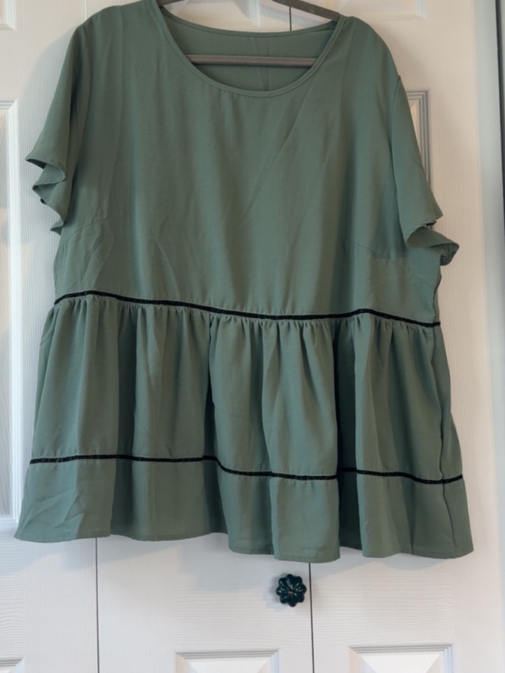 SHEIN Sage Green Tiered Ruffle Short Sleeve Top